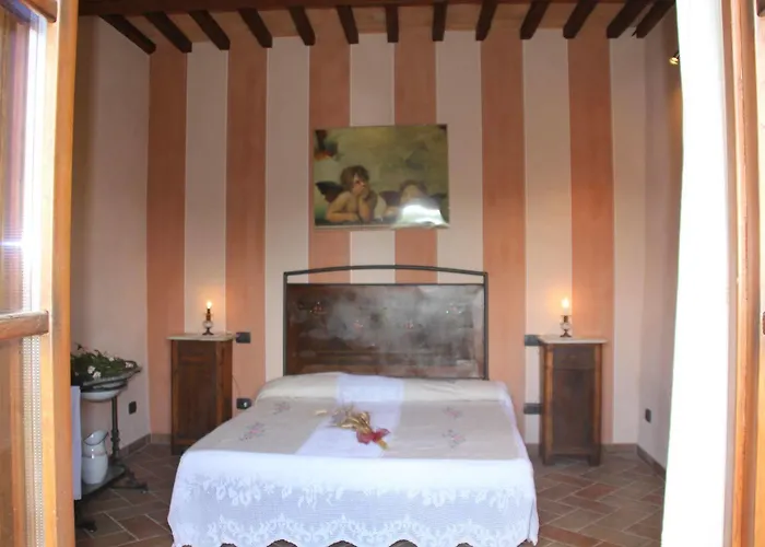 Отель Agriturismo I Pianali Кьюздино